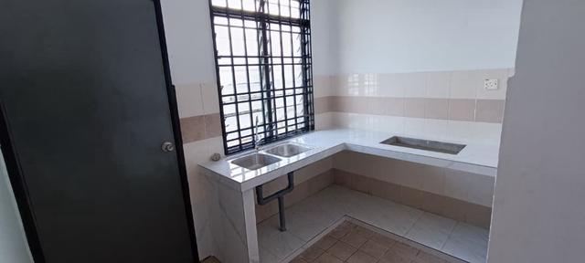 Full Loan 🌈 Taman Tiara Perdana 3 Bilik Simpang Renggam Johor Bahru 1