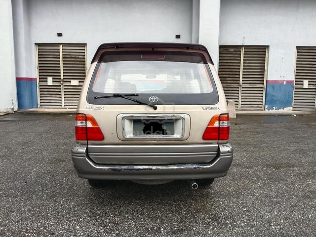 2004 Toyota UNSER 1.8 (A) LGX - 4