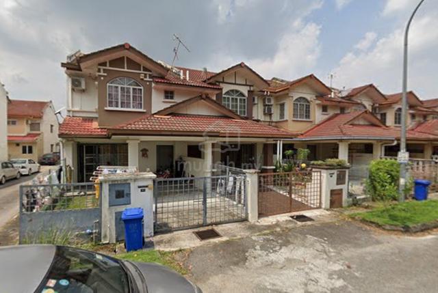 Berjaya Park Bukit Rimau Facing Open Partially Furniture Double Storey 1