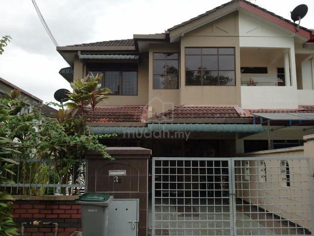 End lot 2 storey terrace 1