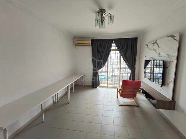 Lake View Suites 1