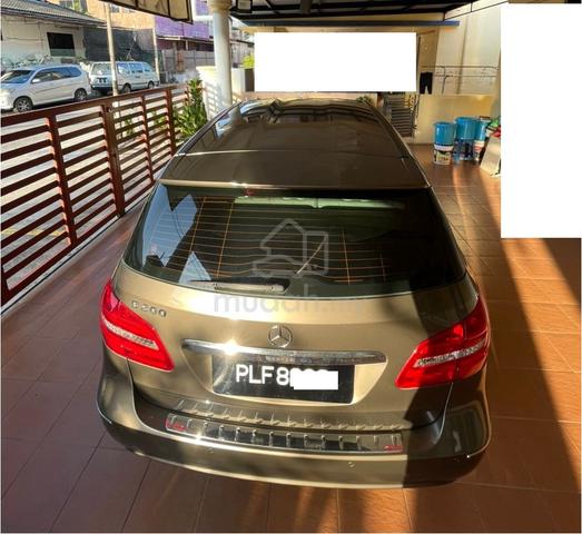 Mercedes Benz B200 BlueEFCY SPRTS TOURER-BUY&DRIVE - 2