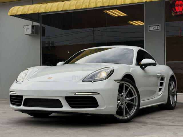 2018 Porsche 718 2.0 CAYMAN Sport Chrono Package - 3