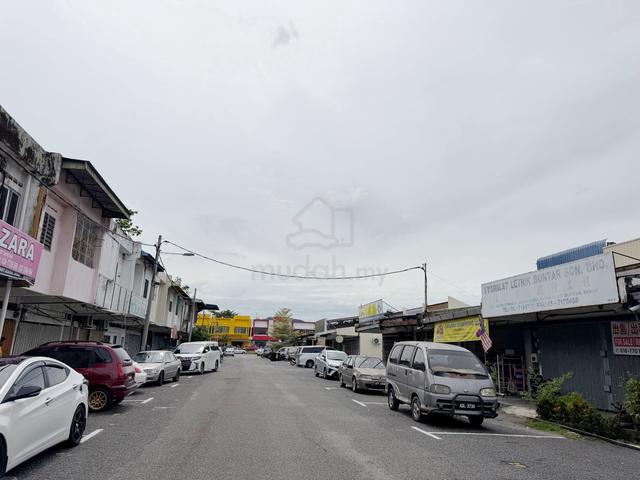ParitBuntar 1StoreyShoplot Sale near PekanBaru BelowValue 1
