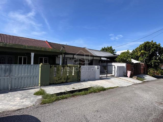 Seksyen 8 Petaling Jaya 1 Storey ss 8 For Sale 1