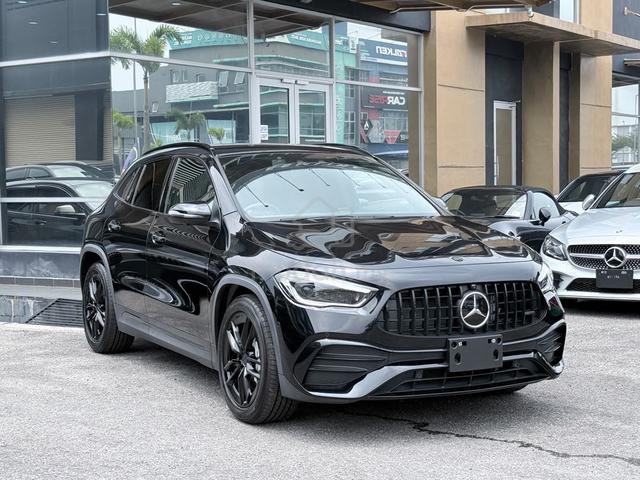 2022 Mercedes Benz GLA35 AMG 2.0 4MATIC ALL BLACK - 1