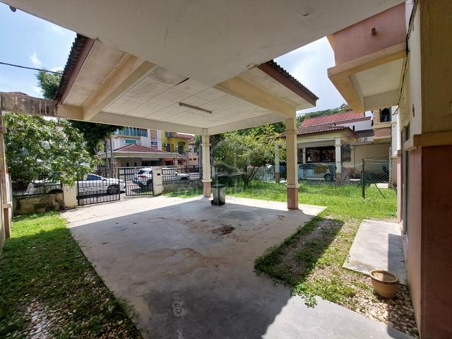Seberang jaya 2.5storey Semi-D Taman sutera bare unit 1