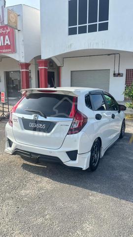 2014 Honda JAZZ 1.5 S FACELIFT (A) - 3