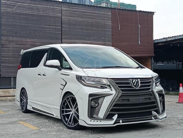 (( ORI JPN ROWEN + ALPINE ))Toyota ALPHARD 2.5 SC - 1