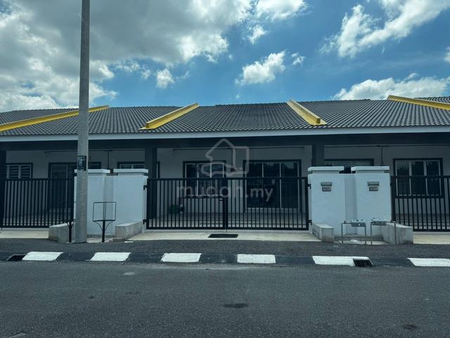 Rumah Sewa Taman Seri Mahkota, Sitiawan 1