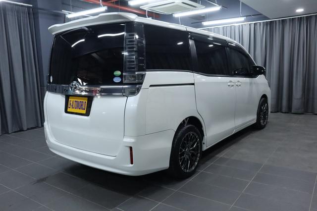 ORI 2019 Toyota VOXY 2.0CC (A) - 5