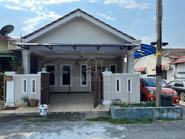 Endlot @ Renovated Extended Single Storey , Taman Desa Kundang, Rawang 1