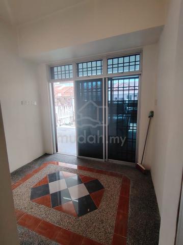 Taman Bukit Indah/ 2 Storey Terrace for Rent/ 3B2B/ CIQ/ Tuas Link/ JB 1