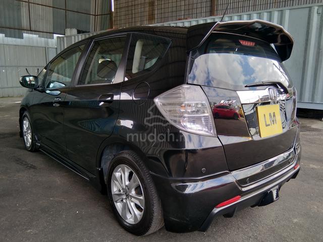 D /2014/ Honda JAZZ 1.3 HYBRID (A) BODYKIT - 2