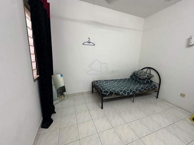bilik non sharing lelaki di kg jawa klang 1