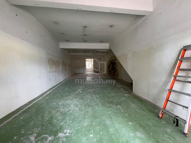 FACING MAINLOAD Double Storey Shoplot For Rent Kulim Area 1