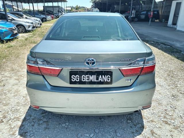 2015 Toyota Camry 2.5 Hybrid ,TIP-TOP CONDITION - 4