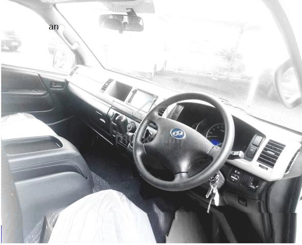 New Toyota HIACE  10 Seater Window Van - 5