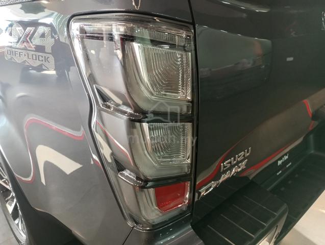 2026 Isuzu D-MAX 2.2 PREMIUM 4X4 ALL NEW FULL LOAN - 5