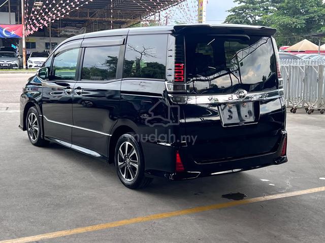 2021 Toyota VOXY 2.0 ZS KIRAMEKI III 2PD 7STR 69K - 2
