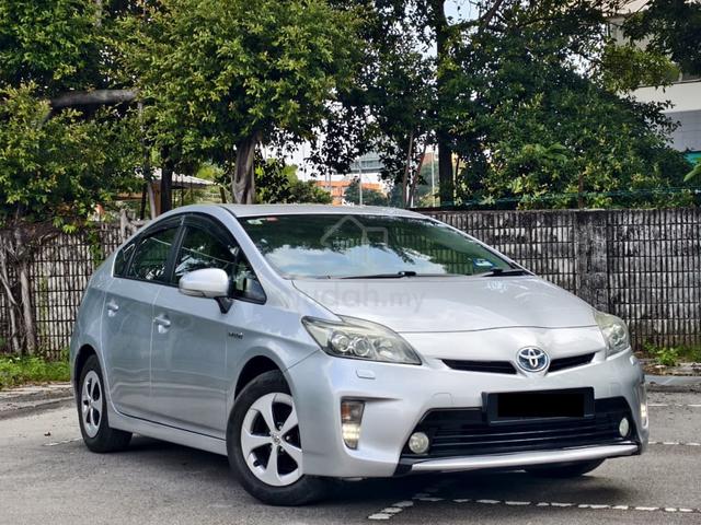 2013 Toyota PRIUS 1.8 LUXURY ENHANCED F/L R.CMR C - 1