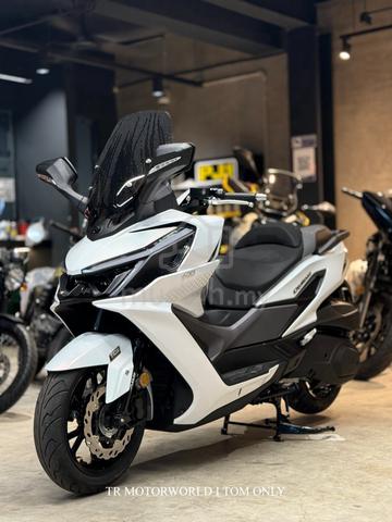 SYM CRUISYM 400 xmax forza adv - photo 37 of 42