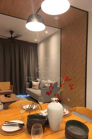 Renna Residence @ The NorthBank 1