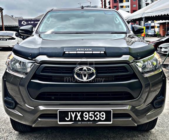2022 Toyota HILUX 2.4 E (A)MILES 60k,MalayOwner - 2