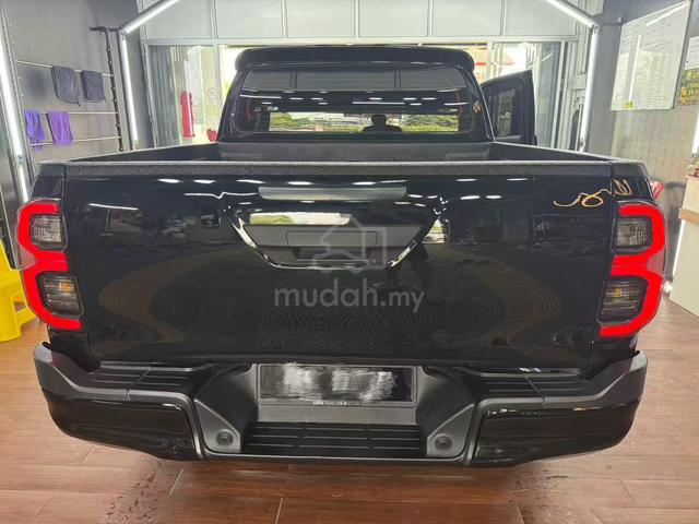 2020 Toyota HILUX 2.8 BLACK EDITION MY17 AN120 - 4