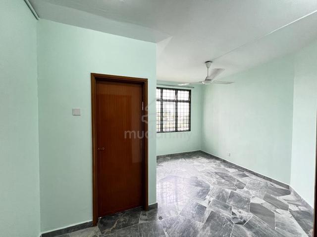 Ilham Apartment 1