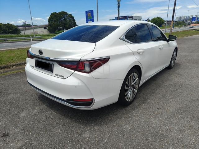 2022 Lexus ES250 LUXURY 2.5L (A) - 2