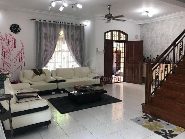 Semi D Double Storey @ Pelangi indah, Good Condition, Full Loan Unit 1