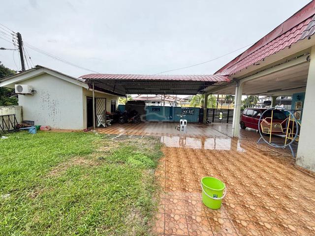 Tangkak | Corner Lot | Single Storey 1