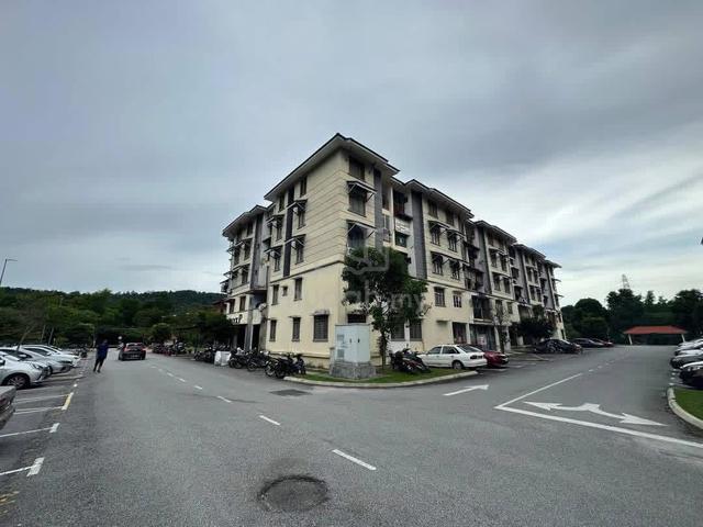 Sinar Apartment 1