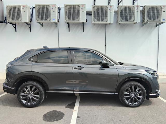 Honda HR-V 1.5 HEV RS ✅WARRANTY 2028 ✅FULL SERVICE - 4