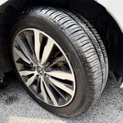 2014 Honda JAZZ 1.5 V (A) - 5