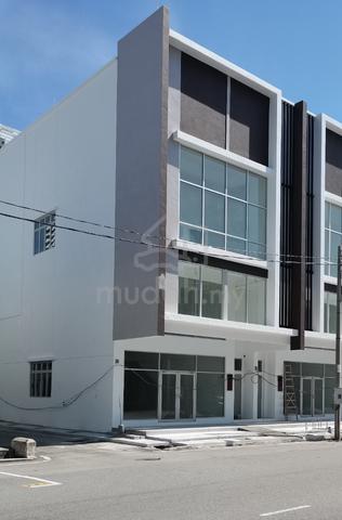 End Lot 2 Storey Shop at Lu Yeh Yen 1