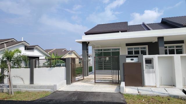 [Paling Murah] Persiaran Masjid Sultan Full Loan House 1