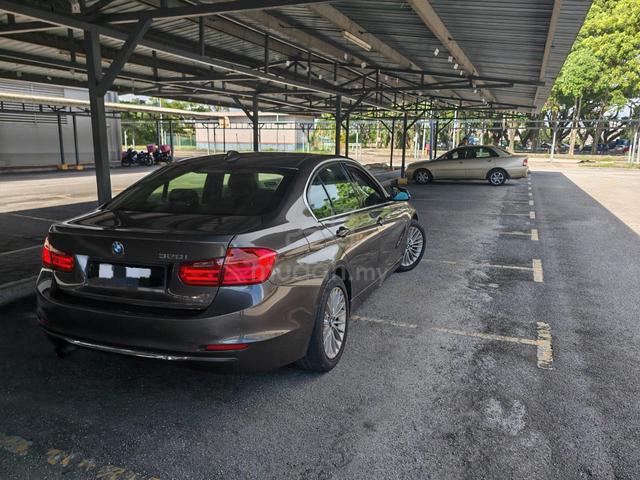 2012 Bmw 320i SPORTS F30 TIPTOP GOOD (CKD) 2.0 (A) - 4