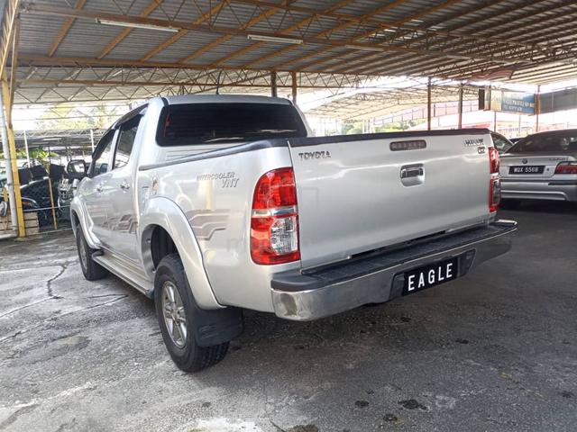 2013 Toyota HILUX 2.5(A)G VNT FACELIFT TIP TOP - 5