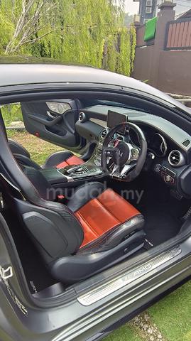 2016 Mercedes Benz AMG 4.0 GT S MY15 C190 (A) - 3