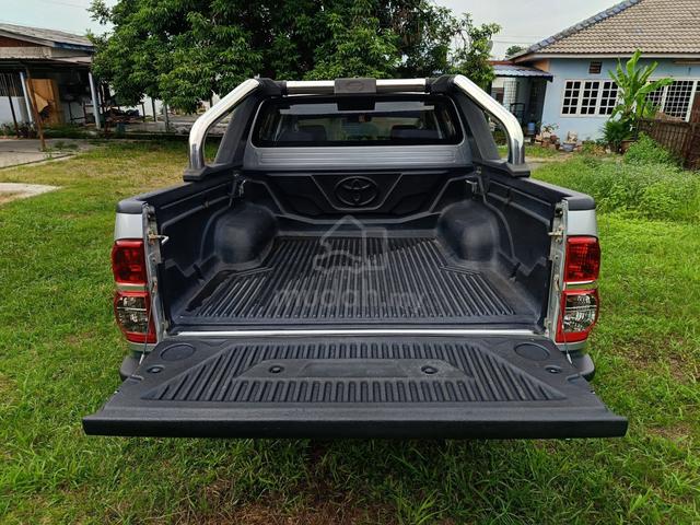 2015 Toyota HILUX 2.5 G VNT (M) ORI PAINT - 5
