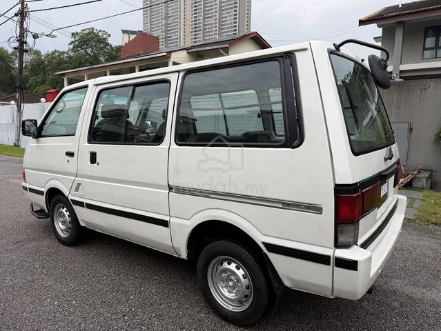 Nissan VANETTE C22 WINDOW VAN Aircond Sgt Sejuk - 4