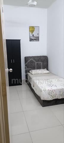 SIngle Room Perempuan PV2 PV 2 near KL East Mall LRT Tmn Melati UIA 1