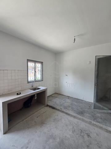 Setapak Air Panas medium cost link house 1