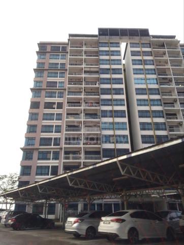 Seri Austin Residence Luxury Apartment 1