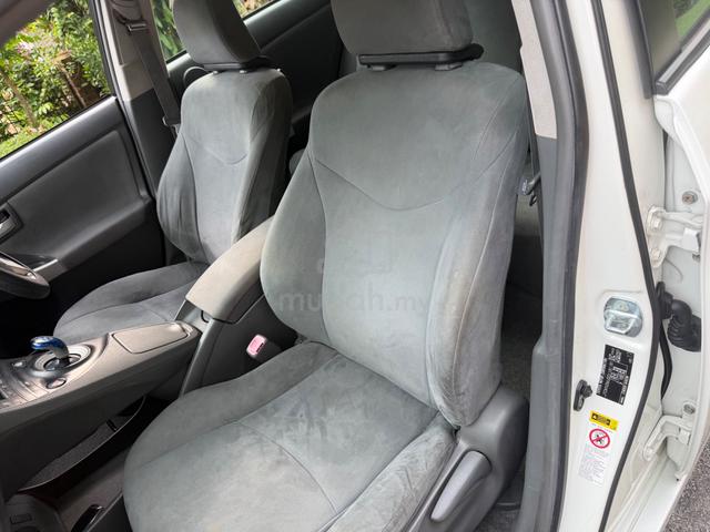 2010 Toyota PRIUS 1.8 (HYBRID) (A) Loan Kedai 99% - 4