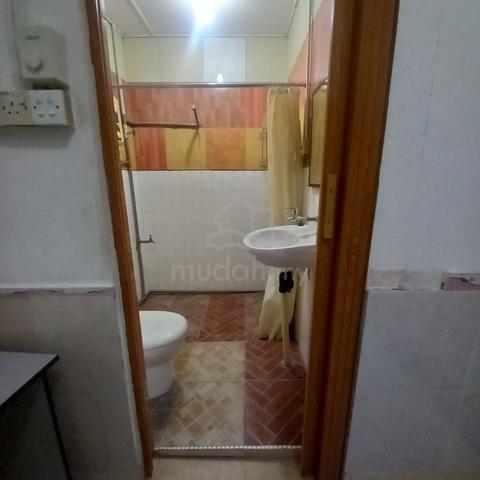 Menggatal, Near UMS, Medium Room for rent, Included Electril Bill 4
