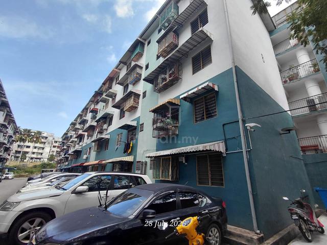 Flat Bukit Gedung 1
