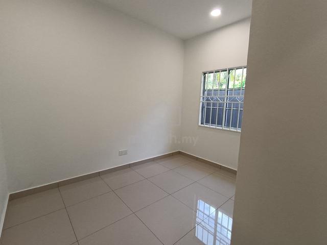 Single storey terrace College Heights SIKAMAT 3